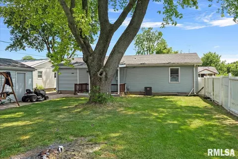 1419 E Washington St, Springfield, IL 62703 photo 31