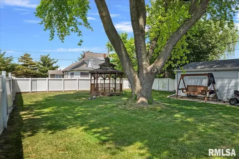 1419 E Washington St, Springfield, IL 62703 photo 30