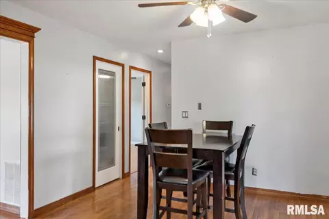 1419 E Washington St, Springfield, IL 62703 photo 13
