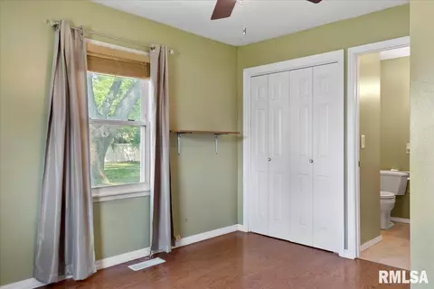 1419 E Washington St, Springfield, IL 62703 photo 16