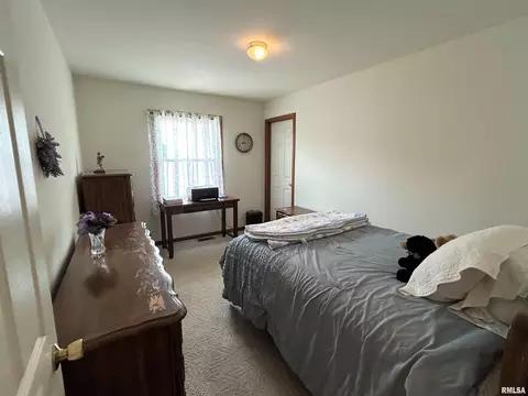 4047 Oakbrook Ct, Springfield, IL 62711 photo 13