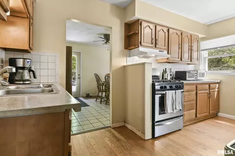17 Bonnie Ct, Springfield, IL 62704 photo 11