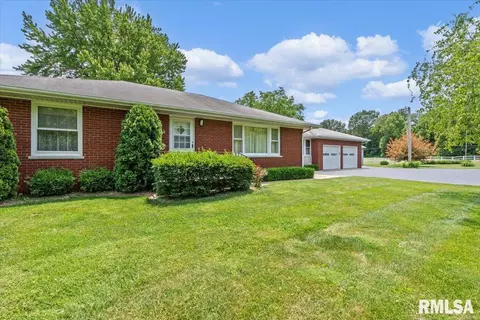 1524 E Lake Shore Dr, Springfield, IL 62712 photo 5