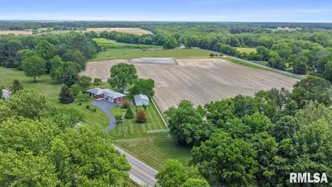 3645 Honeywell Rd, Rochester, IL 62563