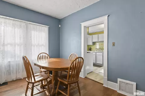 728 E Keys Ave, Springfield, IL 62702 photo 6