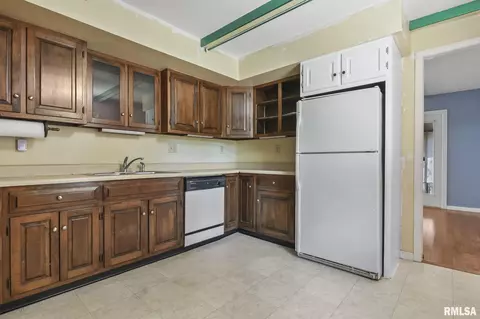 2507 Lindsay Rd, Springfield, IL 62704 photo 11