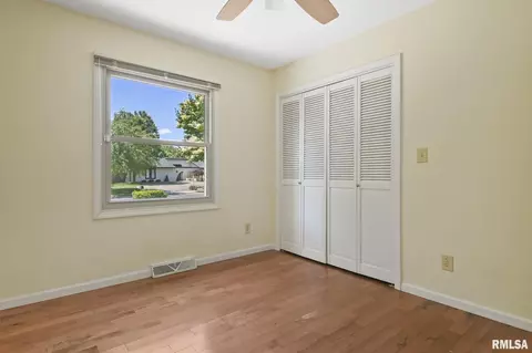 2507 Lindsay Rd, Springfield, IL 62704 photo 20