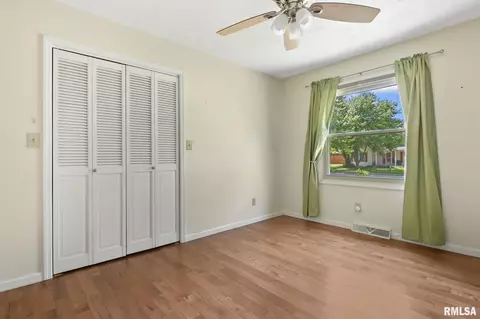 2507 Lindsay Rd, Springfield, IL 62704 photo 17