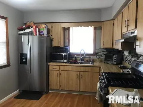 2156 E Converse Ave, Springfield, IL 62702 photo 13
