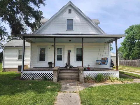 406 W 1st Ave, La Harpe, IL 61450
