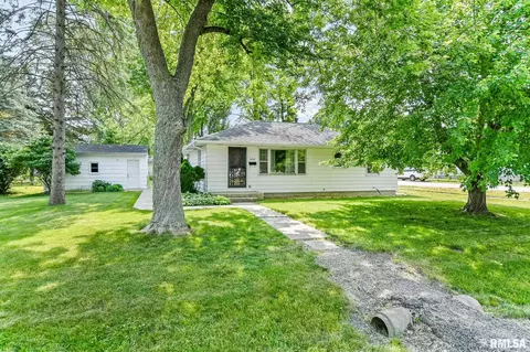 3260 S Spring St, Springfield, IL 62703 photo 3