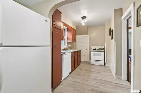 2525 S 9th St, Springfield, IL 62703 photo 17