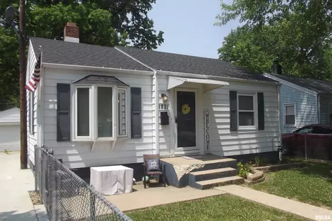 1821 N 21st St, Springfield, IL 62702