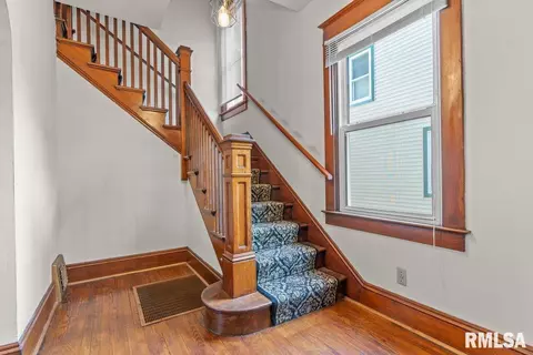 1900 S Pasfield St, Springfield, IL 62704 photo 5
