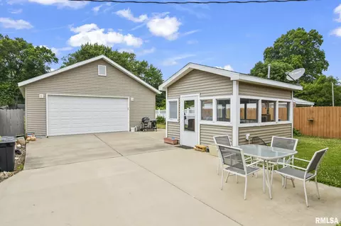 807 N Milton Ave, Springfield, IL 62702 photo 9