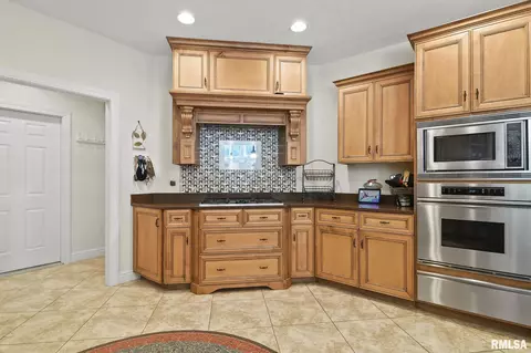 6309 Wind Tree Rd, Springfield, IL 62712 photo 15