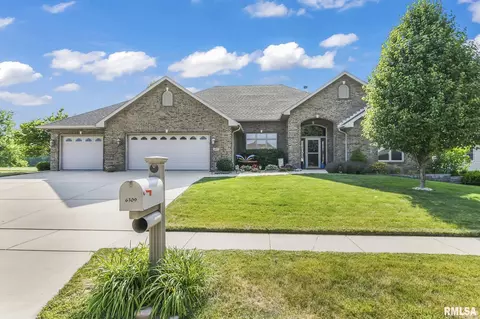 6309 Wind Tree Rd, Springfield, IL 62712