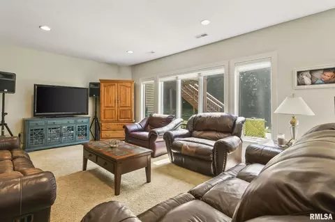 6309 Wind Tree Rd, Springfield, IL 62712 photo 35