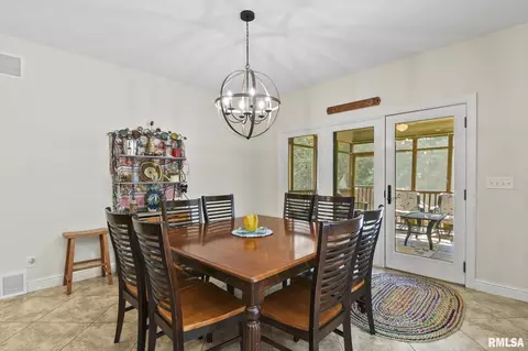 6309 Wind Tree Rd, Springfield, IL 62712 photo 17