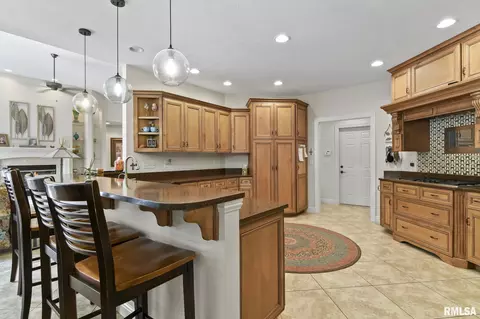 6309 Wind Tree Rd, Springfield, IL 62712 photo 13