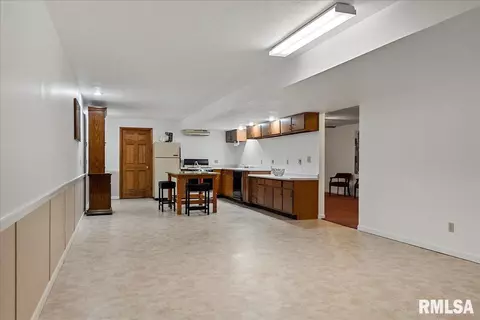 1604 Devonwood Dr, Springfield, IL 62704 photo 49
