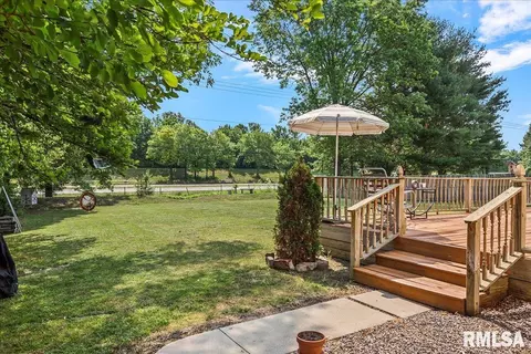 1604 Devonwood Dr, Springfield, IL 62704 photo 54
