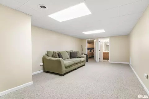 320 Astoria Rd, Springfield, IL 62704 photo 33
