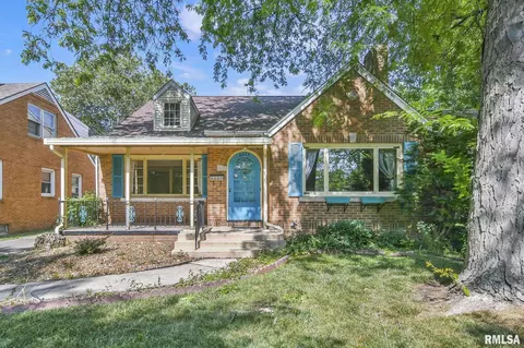 2225 Whittier Ave, Springfield, IL 62704