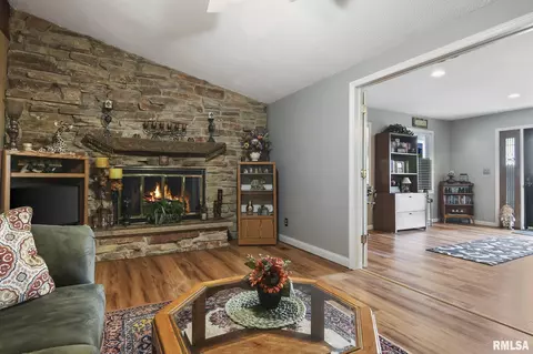 2621 Hazlett Ln, Springfield, IL 62707 photo 7