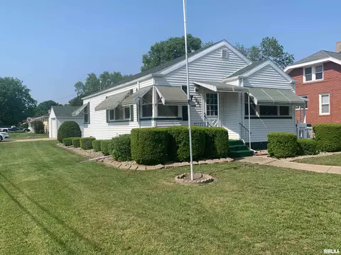 1281 W Losey St, Galesburg, IL 61401