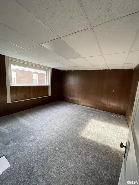 1228 E Ash St, Springfield, IL 62703 photo 10