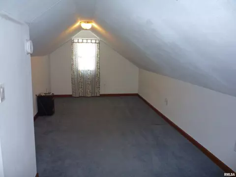 2651 S 7th St, Springfield, IL 62703 photo 10