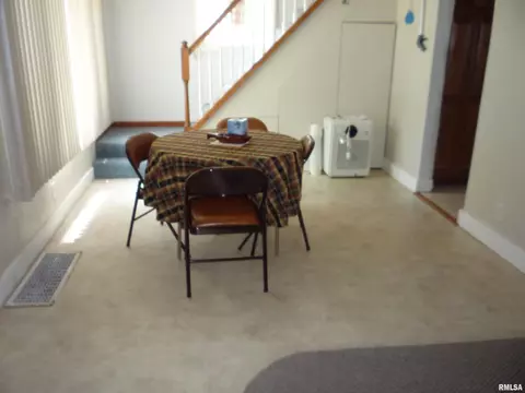 2651 S 7th St, Springfield, IL 62703 photo 3