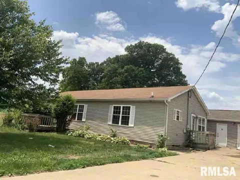130 Jensen St, Bureau, IL 61315