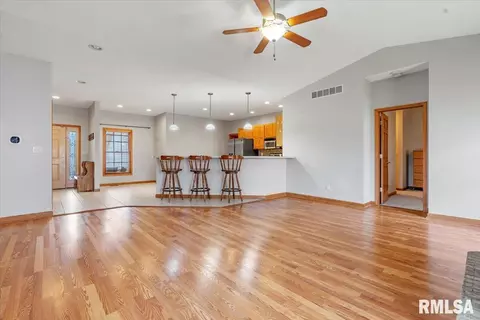 2713 Haverhill Rd, Springfield, IL 62711 photo 14