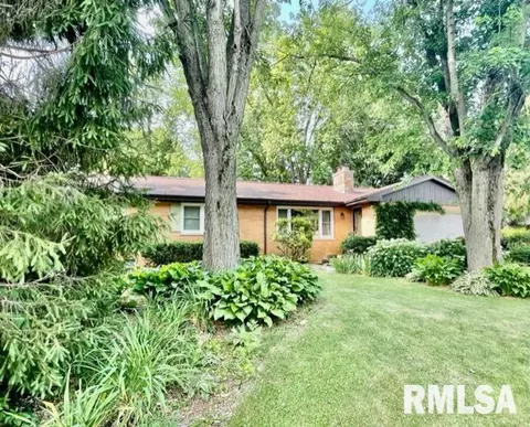 2304 Parkview Dr, Springfield, IL 62704 photo 2