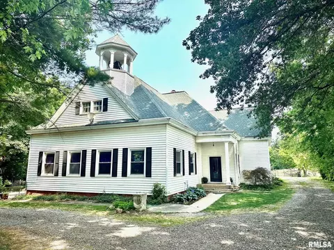 200 N Main St, Berlin, IL 62670