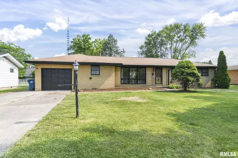 2125 E Sangamon Ave, Springfield, IL 62702