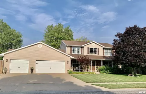 314 Westwinds Dr, Jacksonville, IL 62650