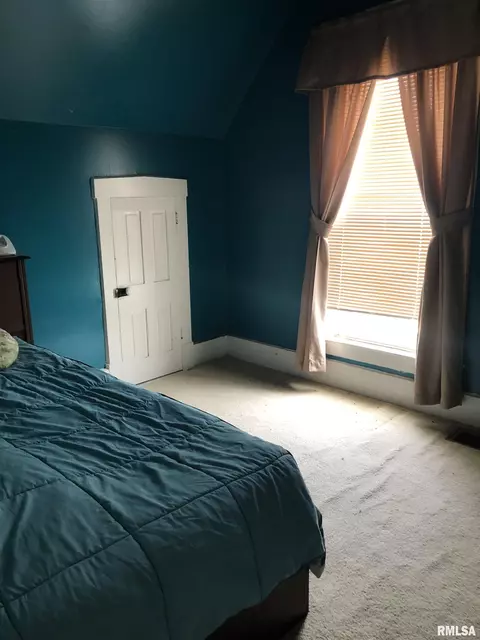 339 N Ohio St, Camp Point, IL 62320 photo 10