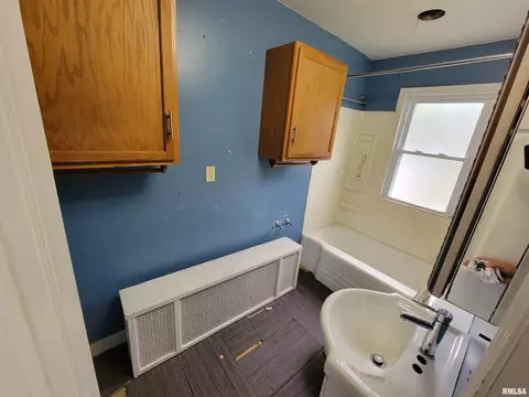 1429 Pennsylvania Ave, Springfield, IL 62702 photo 6