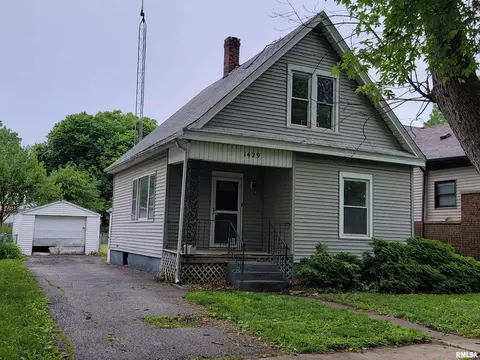 1429 Pennsylvania Ave, Springfield, IL 62702 photo 2