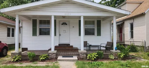 2025 S 1st St, Springfield, IL 62704