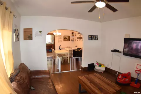 2025 S 1st St, Springfield, IL 62704 photo 12