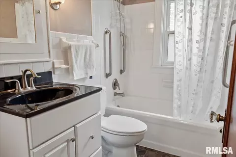 812 S Feldkamp Ave, Springfield, IL 62704 photo 23