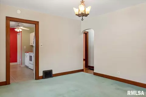 812 S Feldkamp Ave, Springfield, IL 62704 photo 12