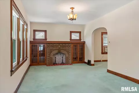 812 S Feldkamp Ave, Springfield, IL 62704 photo 7