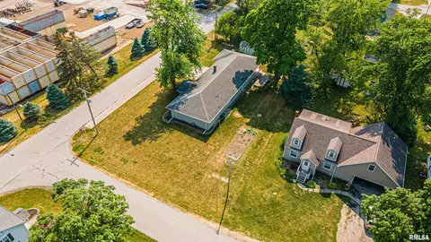 201 W Lantz St, Congerville, IL 61729 photo 44