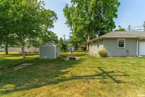 201 W Lantz St, Congerville, IL 61729 photo 41