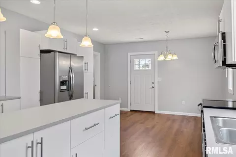 1024 N Wesley St, Springfield, IL 62702 photo 12